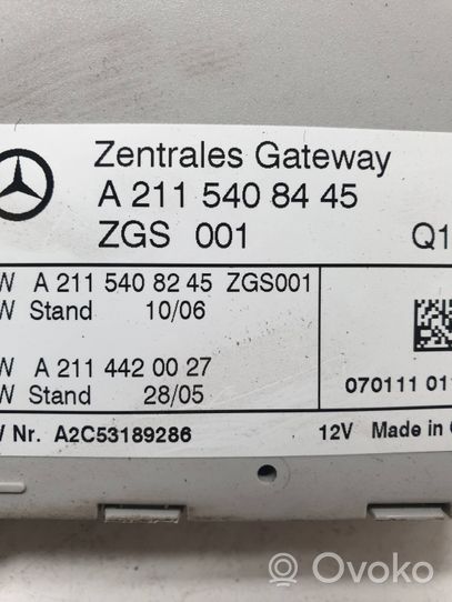 Mercedes-Benz CLS C219 Väylän ohjainlaite A2115408445