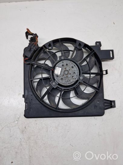 Opel Zafira B Kale ventilateur de radiateur refroidissement moteur 24467444