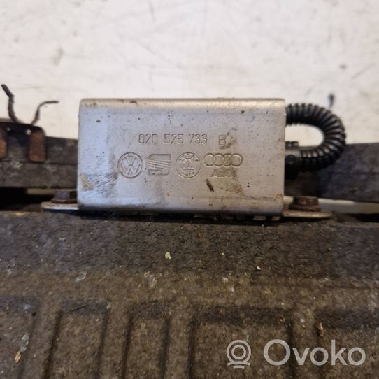 Audi TT Mk1 Takatasauspyörästö 02D525554