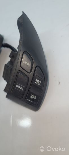 Honda CR-V Steering wheel buttons/switches 3061153810AB