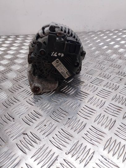 BMW X6 E71 Alternator 7796125