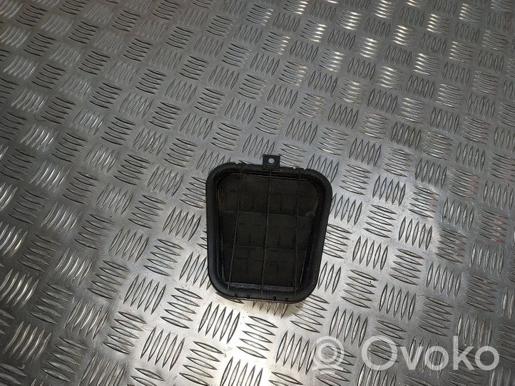 Audi A6 S6 C6 4F Ventilācijas režģis 4B0819181B