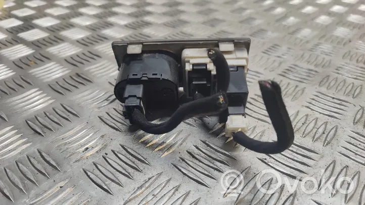 KIA Sorento Differential lock switch 612W16240