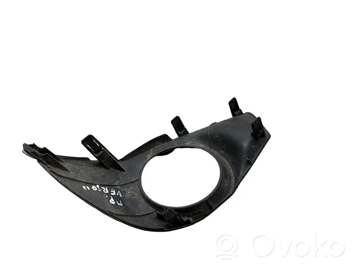 Toyota Verso Mascherina/griglia fendinebbia anteriore 814810F020