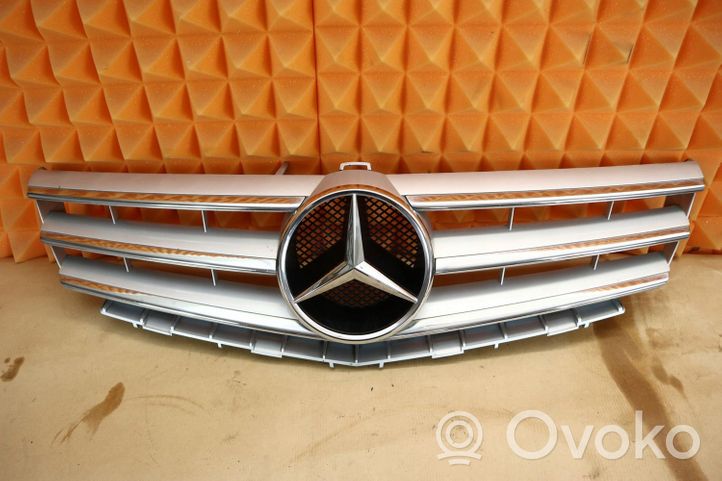 Mercedes-Benz A W169 Grille de calandre avant 