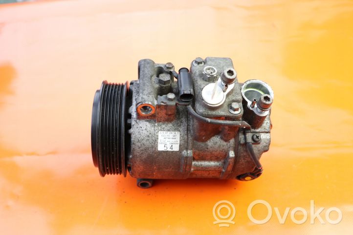 Mercedes-Benz SLK R171 Ilmastointilaitteen kompressorin pumppu (A/C) 0012305411