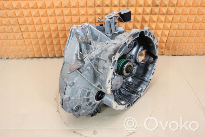 Mercedes-Benz B W246 W242 Mechaninė 6 pavarų dėžė 2463601200