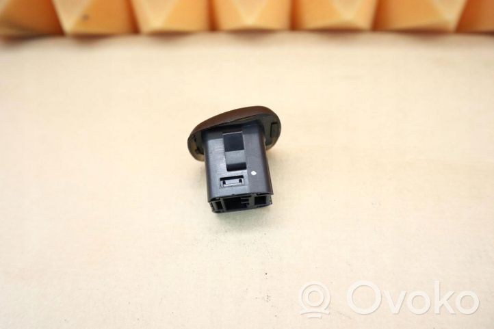 Ford C-MAX II Gaismas sensors AM5T19E663AC