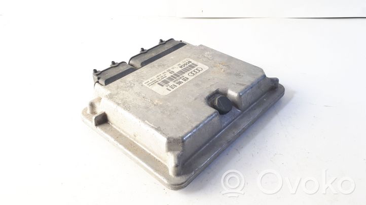 Audi A4 S4 B5 8D Sterownik / Moduł ECU 038906018R