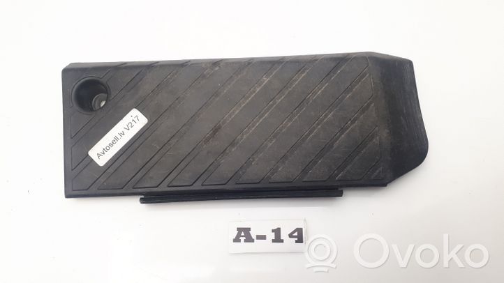 Audi A4 S4 B5 8D Poggiapiedi/pedale di riposo 8D1864777