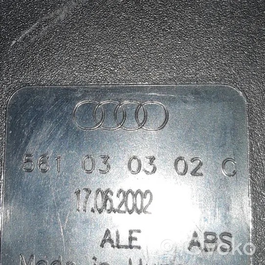 Audi A4 S4 B6 8E 8H Takaistuimen turvavyön solki 561030302C