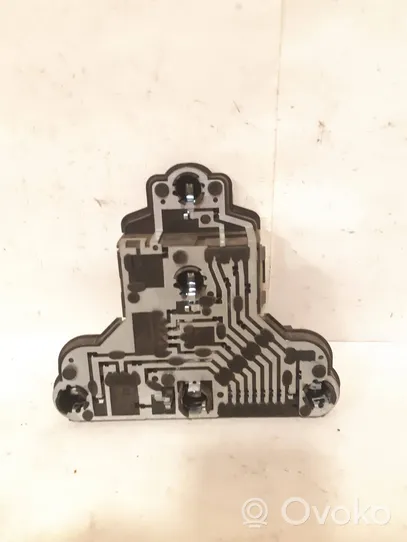 Volkswagen Golf III Porte ampoule de feu arrière 1H6945257
