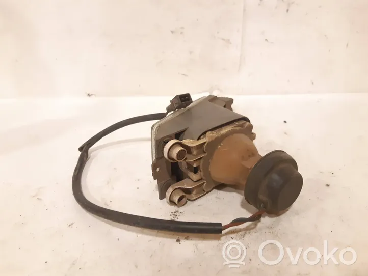 Volkswagen PASSAT B3 Fendinebbia anteriore 301133478