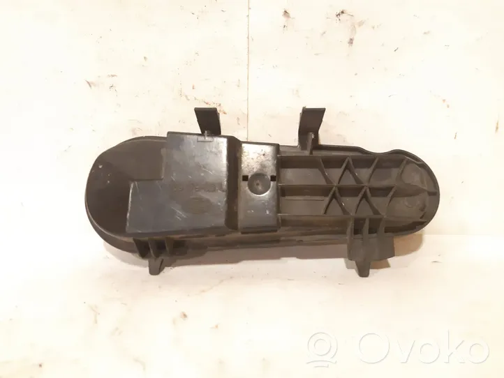 Volkswagen Golf III Osłona żarówki lampy przedniej 13917900