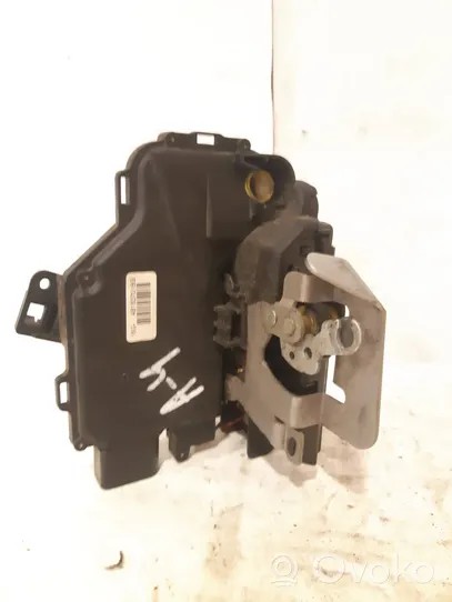 Audi A4 S4 B6 8E 8H Serrure de porte avant 4B1837015G