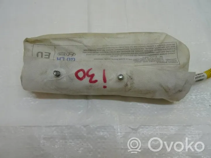 Hyundai i30 Airbag sedile 88910A6000