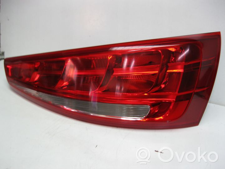 Audi Q3 8U Galinis žibintas kėbule 8U0945094