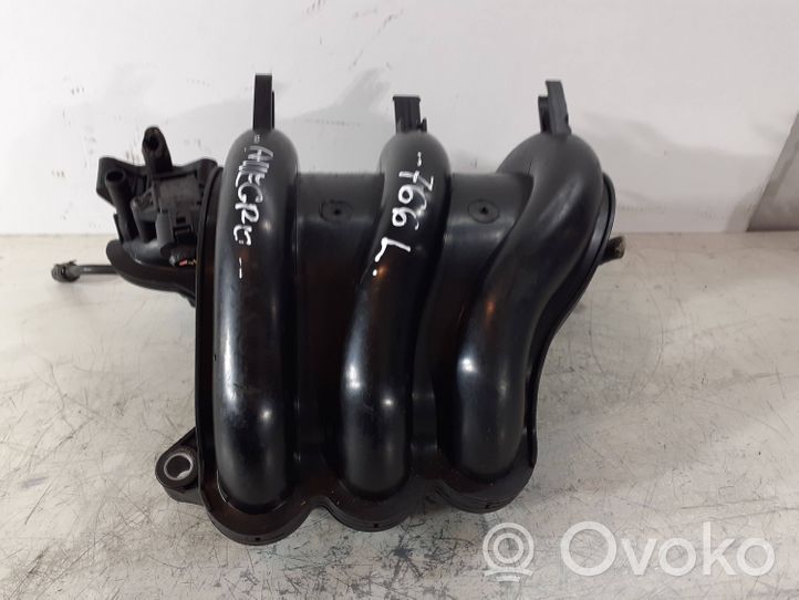 Volkswagen Polo IV 9N3 Collecteur d'admission 03D129766L