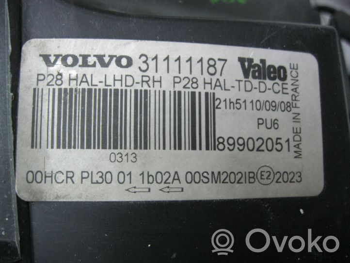 Volvo XC90 Lampa przednia 31111187