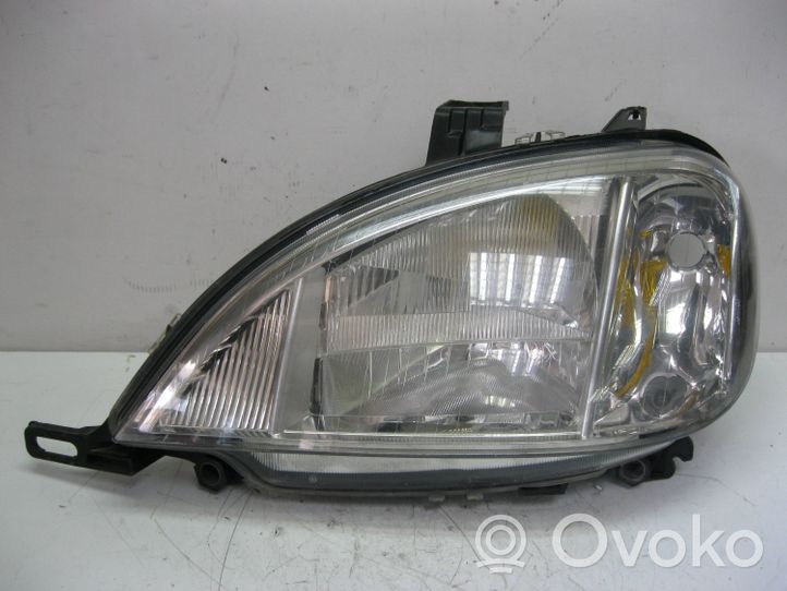 Mercedes-Benz ML W163 Lampa przednia 