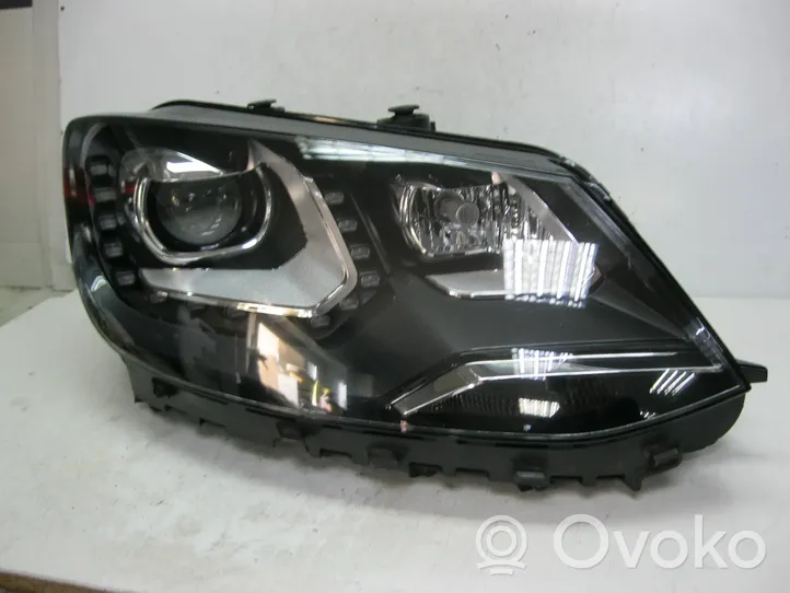 Volkswagen Sharan Lampa przednia 7N1941034D