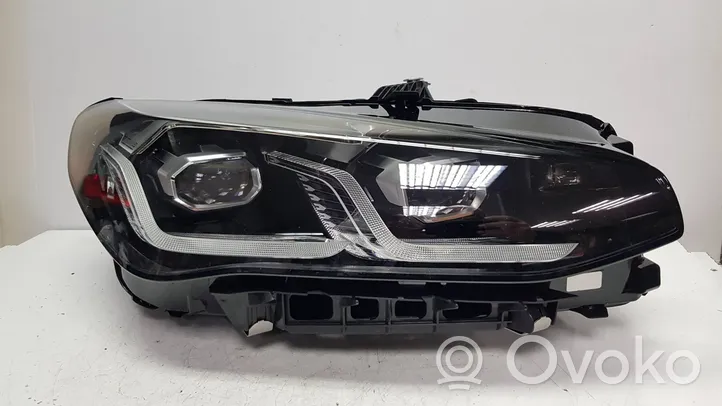 BMW 2 Active Tourer U06 Lampa przednia 5A4224807