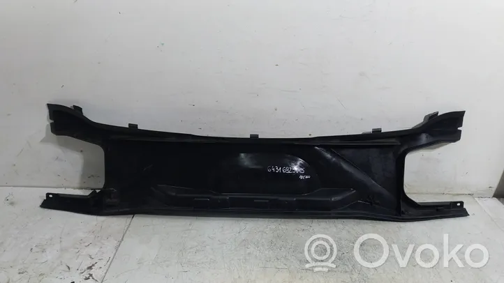 BMW 1 E81 E87 Salono oro mazgo plastikinis korpusas 6925015