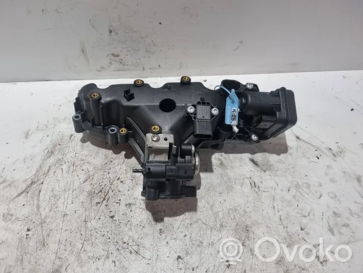 Volkswagen Polo V 6R Intake manifold 03P129711D