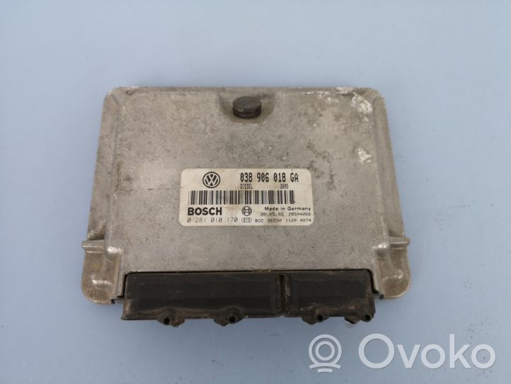 Volkswagen PASSAT B5 Calculateur moteur ECU 038906018GA