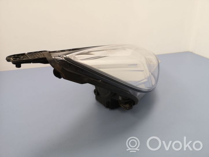 Ford Focus Lampa przednia F1EB13W029AF