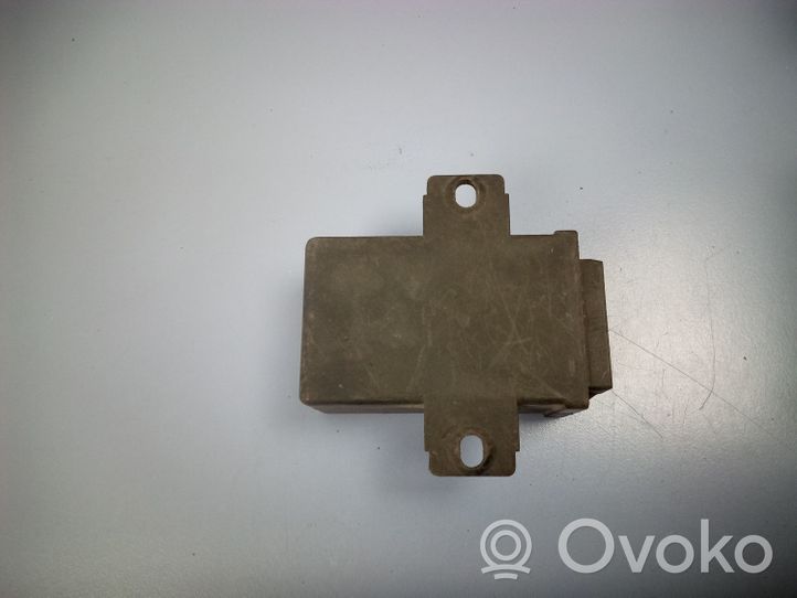 Opel Vectra A Central locking relay 90337364