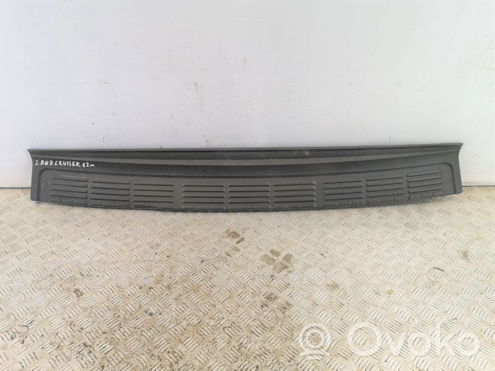 Toyota Land Cruiser (J200) Modanatura della barra di rivestimento del paraurti anteriore 5216260040