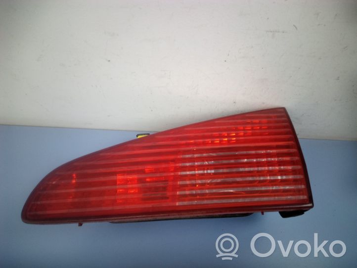 Peugeot 607 Takaluukun takavalot 96295402