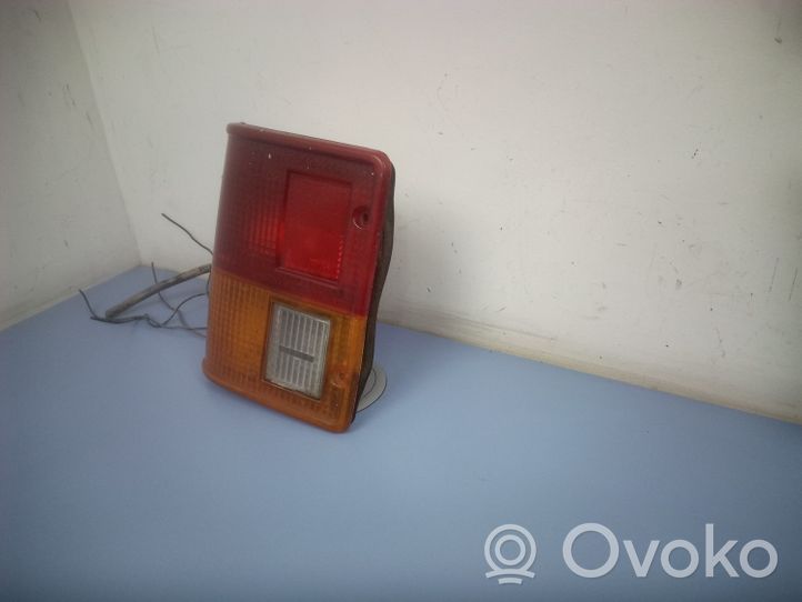 Mitsubishi Pajero Lampa tylna 0436772L