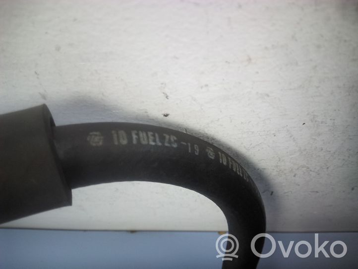 Mitsubishi Pajero Linea/tubo flessibile di ritorno del carburante MR404815