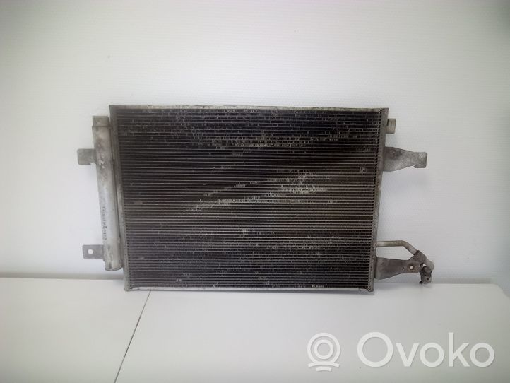 Smart ForFour I Gaisa kondicioniera dzeses radiators MR568975