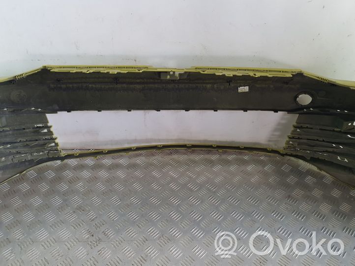 Volkswagen Golf VIII Paraurti anteriore 5H0807217RGRU