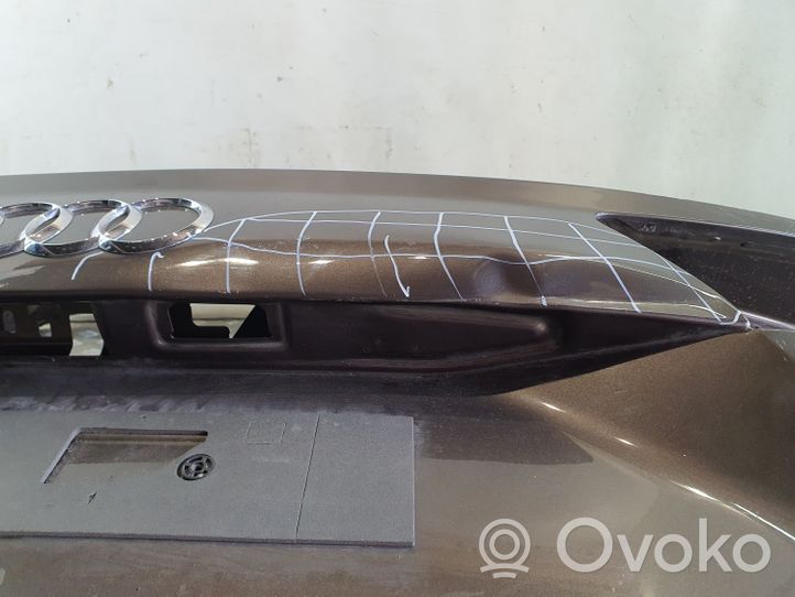 Audi Q7 4M Galinis dangtis (bagažinės) 4M0827569