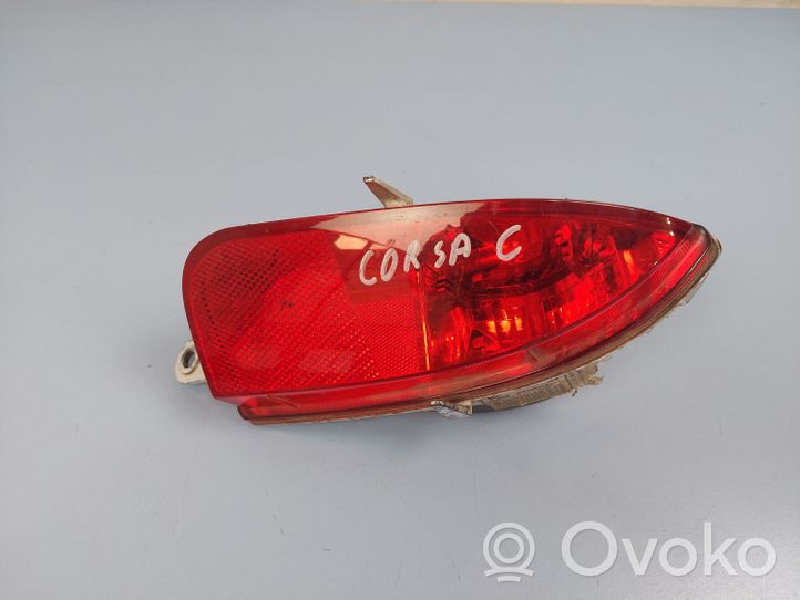 Opel Corsa C Задняя противотуманная фара 13118664