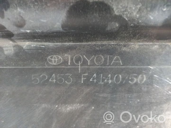 Toyota C-HR Apakšējā bampera daļa 52453F4140