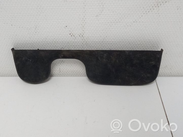 Toyota Yaris Slidės apdaila galinės sėdynės 792460D010