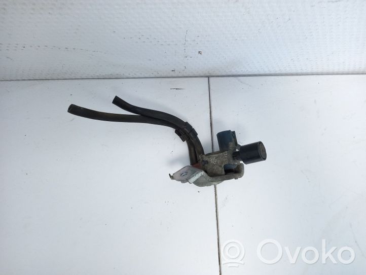 Toyota Yaris Valvola di depressione 2586030070