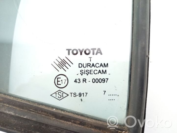 Toyota Yaris Szyba karoseryjna drzwi 681260D010