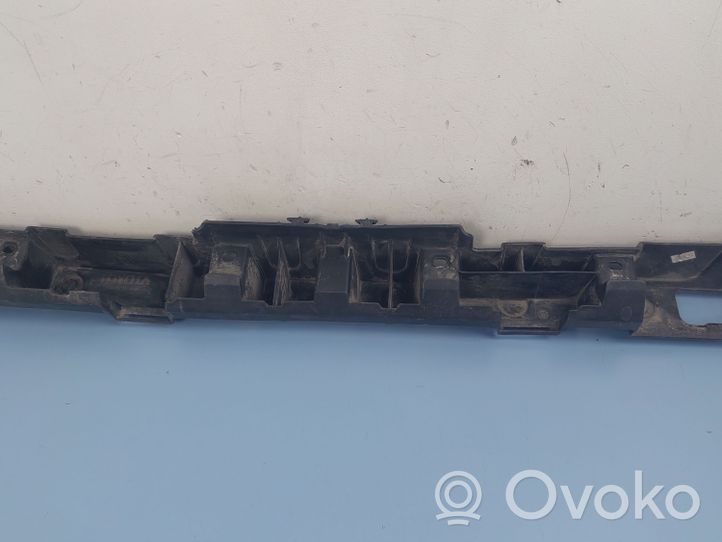 Toyota Highlander XU50 Traversa di supporto paraurti posteriore 526150E080