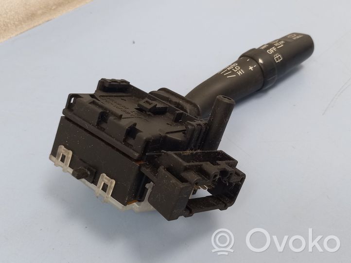 Toyota Avensis T220 Wiper control stalk 173654