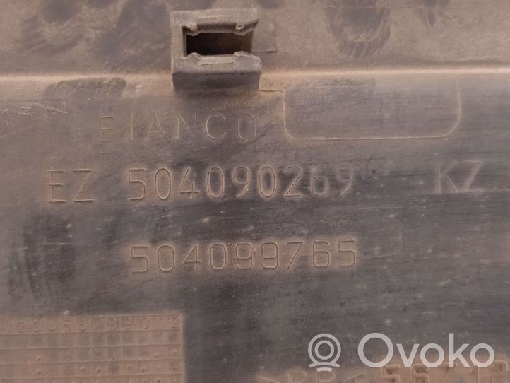 Iveco Daily 4th gen Listwa drzwi 504090269