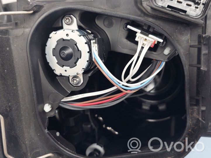 BMW X1 E84 Lampa przednia 63117290240