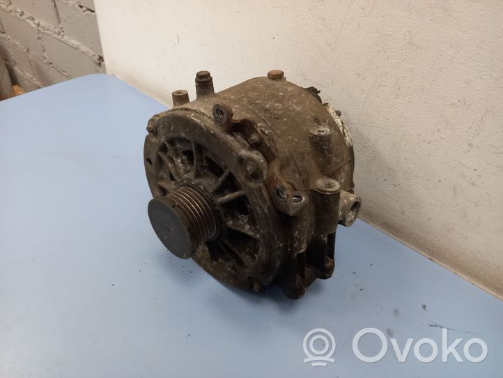 Mercedes-Benz C W203 Alternator A0001501750