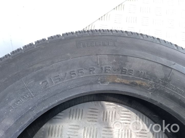 KIA Ceed Pneumatici estivi R16 PIRELLIP4000