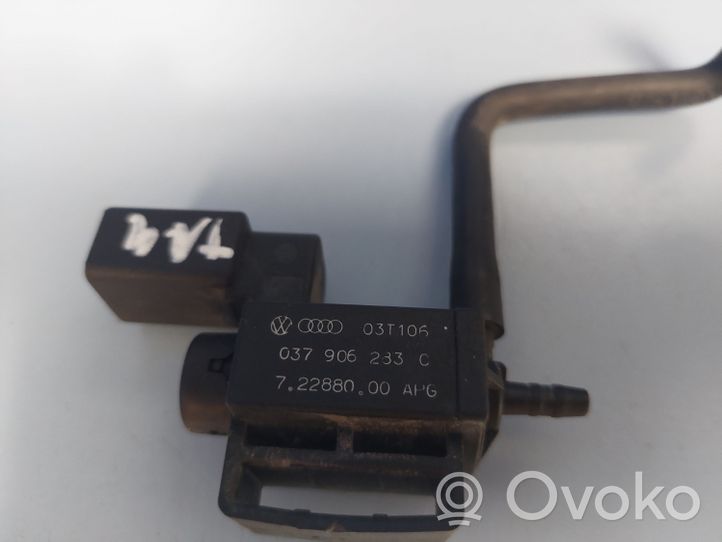 Volkswagen Touran II Electrovanne Soupape de Sûreté / Dépression 37906283C